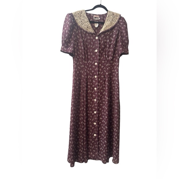 Leslie Fay Burgundy Floral Dress with Cream Collar - Picture 1 of 14